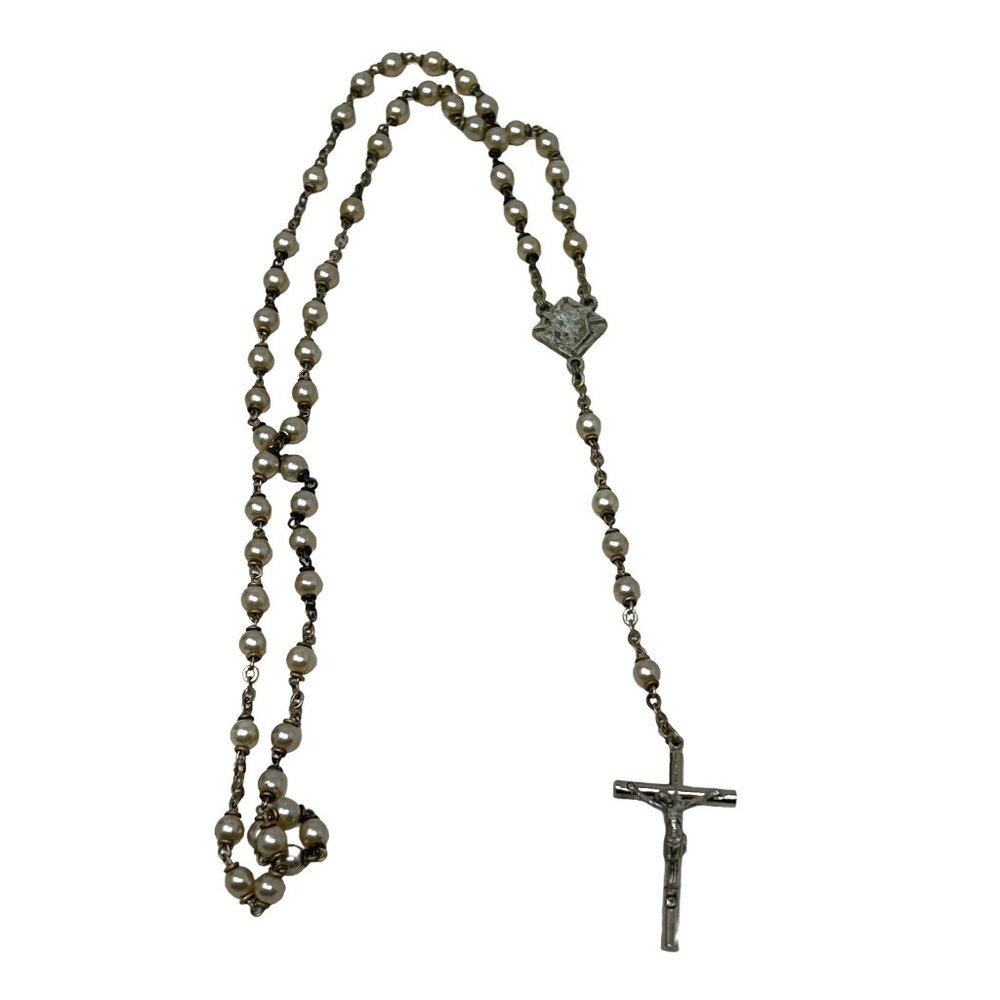 Vintage Rosary Faux Pearl Silver Tone Five Decade Made‎ in Italy